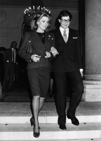 Catherine Deneuve con Yves Saint Laurent, 1984