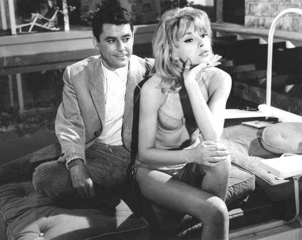 Mireille Darc