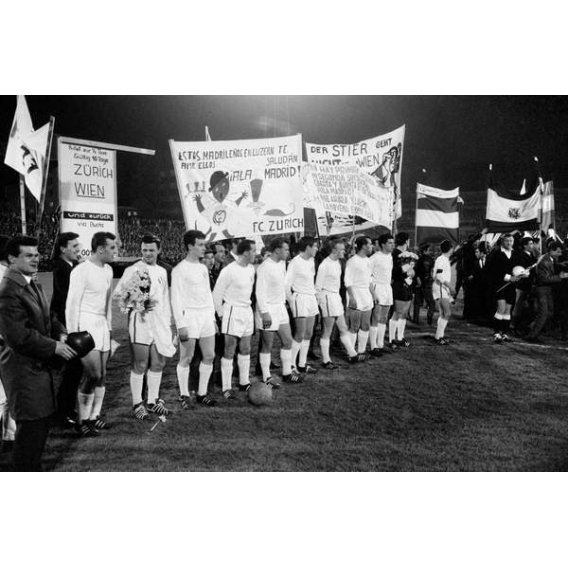 Copa de Campeones de Fútbol en 1964 Fcz Real Madrid