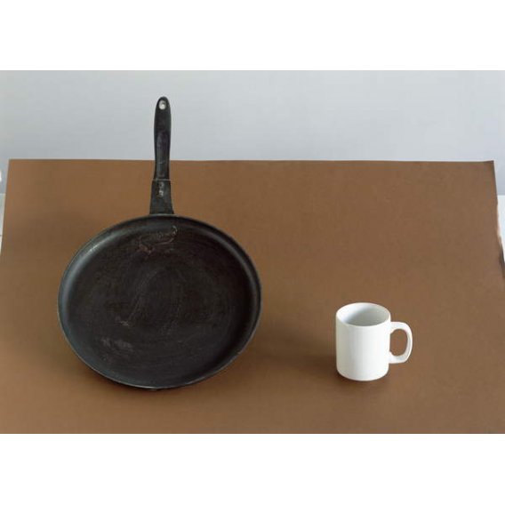 Cuadro -Pan & white mug (after William Scott), 2005, Norman Hollands